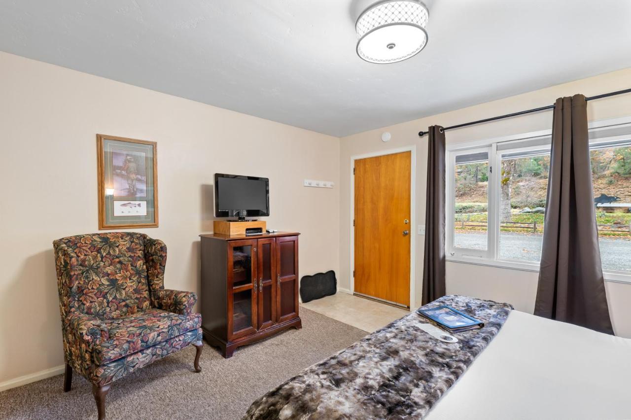 Indian Creek Lodge Douglas City Extérieur photo